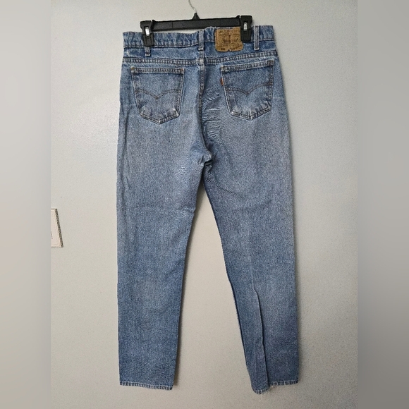 Levi's Distressed Blue Jeans - Picture 8 of 16